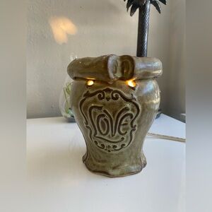 Ceramic wax warmer